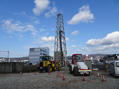 VSP Exploration in Wakayama along the Median Tectonic Line Fault System